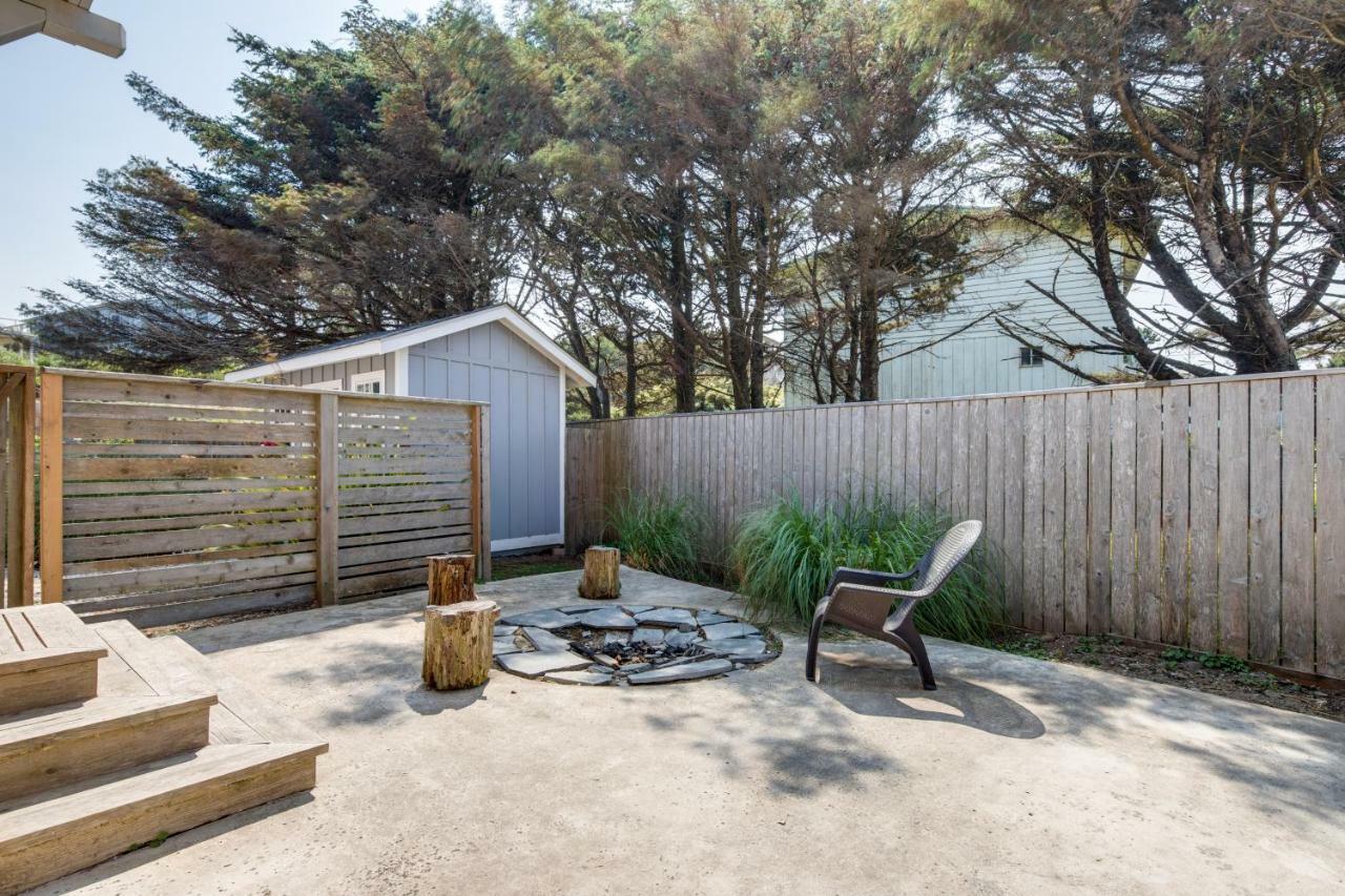 Villa Dog Paddle Lincoln City Exterior foto